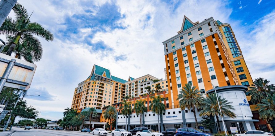 Condominio en Fort Lauderdale, Florida, 3 dormitorios № 1224577