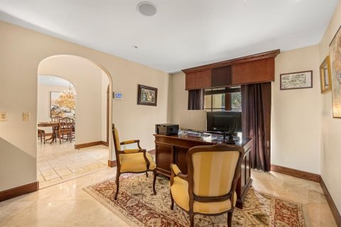 House in Orlando, Florida 3 bedrooms, 312.34 sq.m. № 2091770 - photo 29