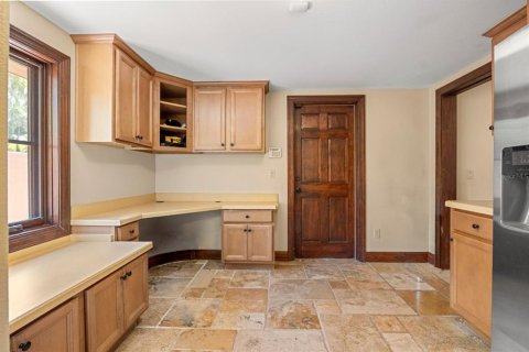 House in Orlando, Florida 3 bedrooms, 312.34 sq.m. № 2091770 - photo 26
