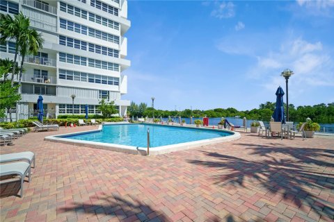 Condo in Fort Lauderdale, Florida, 1 bedroom № 2076758 - photo 21