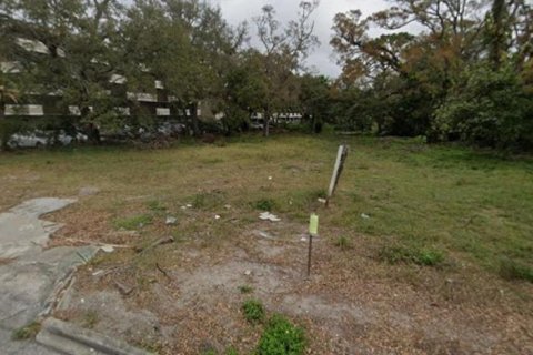 Terrain à Clearwater, Floride № 2207966