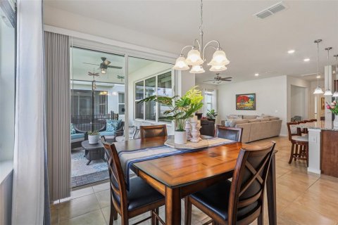 House in TOHOQUA in Kissimmee, Florida 4 bedrooms, 190.82 sq.m. № 1824864 - photo 14