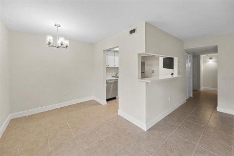 Condominio en venta en Saint Petersburg, Florida, 2 dormitorios, 101.73 m2 № 2203542 - foto 14