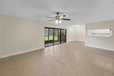 Condominio en venta en Saint Petersburg, Florida, 2 dormitorios, 101.73 m2 № 2203542 - foto 8
