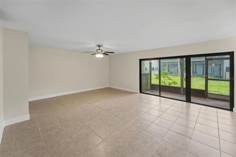 Condominio en venta en Saint Petersburg, Florida, 2 dormitorios, 101.73 m2 № 2203542 - foto 9