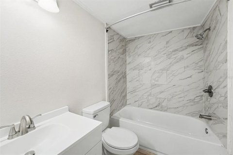 Condominio en venta en Saint Petersburg, Florida, 2 dormitorios, 101.73 m2 № 2203542 - foto 29