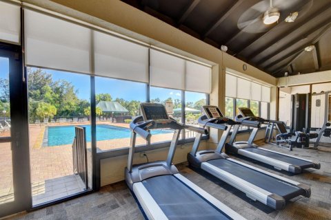 Condo in Boynton Beach, Florida, 3 bedrooms № 2249703 - photo 8