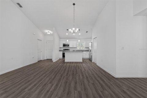 Villa ou maison à vendre à Palm Coast, Floride: 4 chambres, 153.57 m2 № 2420078 - photo 11