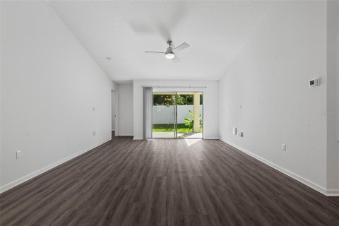 Villa ou maison à vendre à Palm Coast, Floride: 4 chambres, 153.57 m2 № 2420078 - photo 9