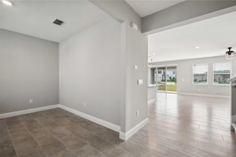 Villa ou maison à louer à Wesley Chapel, Floride: 4 chambres, 256.04 m2 № 1865886 - photo 8