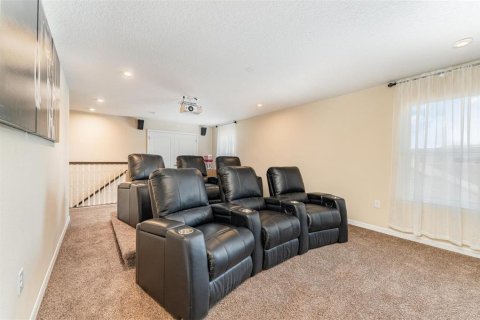 House in Davenport, Florida 4 bedrooms, 294.87 sq.m. № 1904050 - photo 15