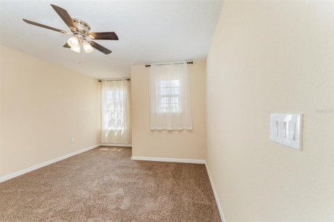 House in Davenport, Florida 4 bedrooms, 294.87 sq.m. № 1904050 - photo 26