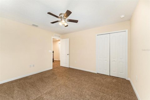 House in Davenport, Florida 4 bedrooms, 294.87 sq.m. № 1904050 - photo 23