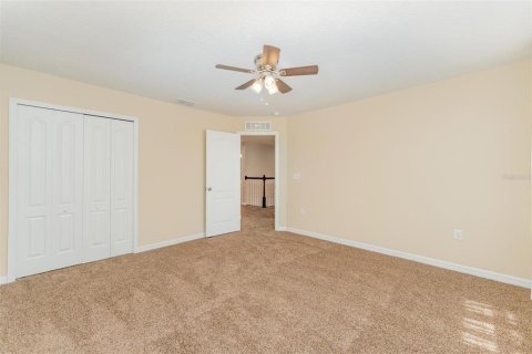 House in Davenport, Florida 4 bedrooms, 294.87 sq.m. № 1904050 - photo 25