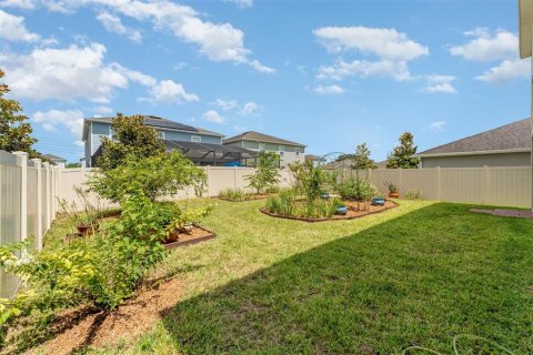 House in Davenport, Florida 4 bedrooms, 294.87 sq.m. № 1904050 - photo 30