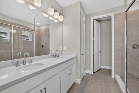 Villa ou maison à vendre à Kissimmee, Floride: 4 chambres, 204.11 m2 № 2414917 - photo 4
