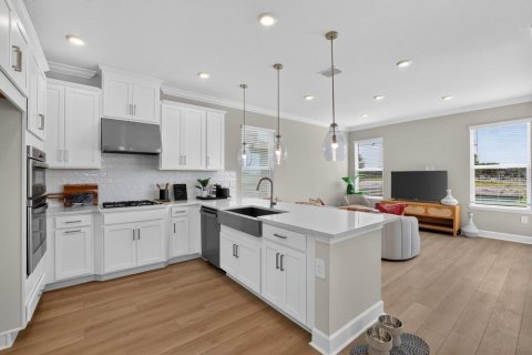 Villa ou maison à vendre à Kissimmee, Floride: 4 chambres, 204.11 m2 № 2414917 - photo 6