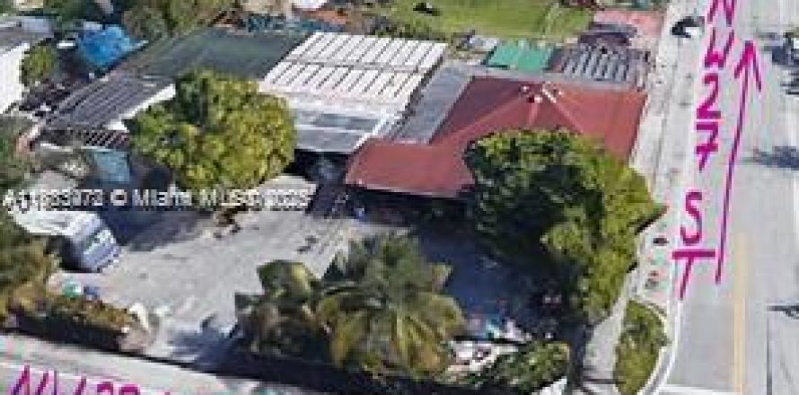 Immobilier commercial à Miami, Floride № 1929587