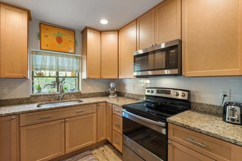 Condominio en venta en Bradenton, Florida, 2 dormitorios, 116.03 m2 № 1666808 - foto 3