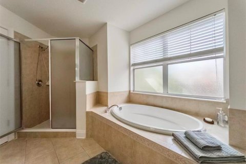 Adosado en venta en Orlando, Florida, 3 dormitorios, 231.23 m2 № 2201938 - foto 23