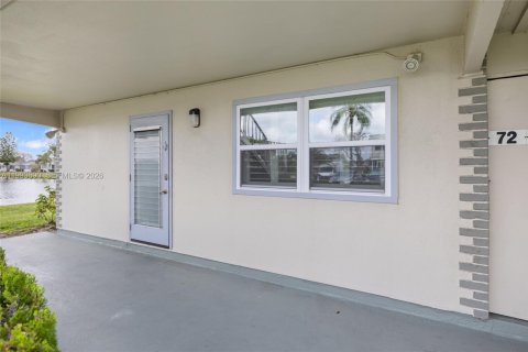 Condominio en venta en Delray Beach, Florida, 2 dormitorios, 81.75 m2 № 2056088 - foto 2