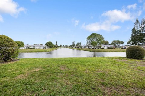 Condominio en venta en Delray Beach, Florida, 2 dormitorios, 81.75 m2 № 2056088 - foto 5