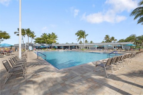 Condominio en venta en Delray Beach, Florida, 2 dormitorios, 81.75 m2 № 2056088 - foto 28
