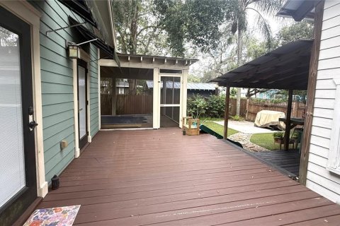 Villa ou maison à louer à Tampa, Floride: 2 chambres, 137.12 m2 № 2385652 - photo 27