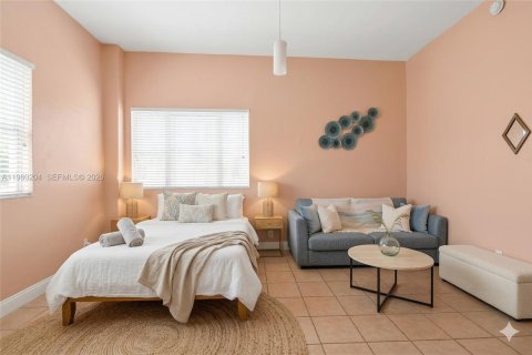 Studio in the Condo in Miami Beach, Florida № 2080362