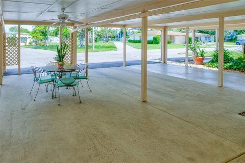 Casa en venta en Bradenton, Florida, 1 dormitorio, 70.79 m2 № 1870806 - foto 5