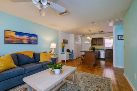Casa en venta en Bradenton, Florida, 1 dormitorio, 70.79 m2 № 1870806 - foto 25