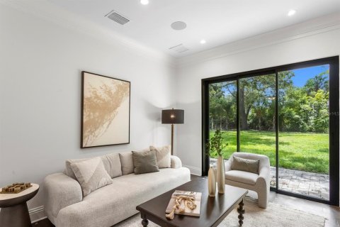 House in Tampa, Florida 4 bedrooms, 408.31 sq.m. № 2280333 - photo 28