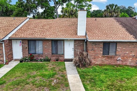 Townhouse in Daytona Beach, Florida 2 bedrooms, 85.56 sq.m. № 2100286 - photo 26