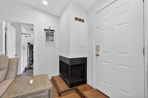 Townhouse in Daytona Beach, Florida 2 bedrooms, 85.56 sq.m. № 2100286 - photo 8