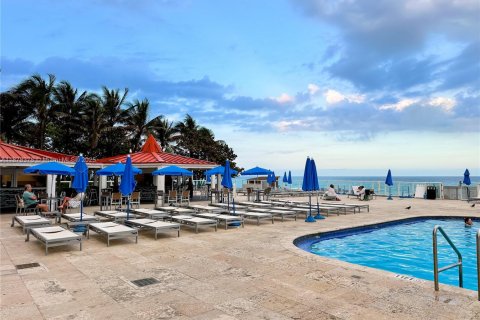 Copropriété à vendre à Sunny Isles Beach, Floride: 39.02 m2 № 1929351 - photo 4