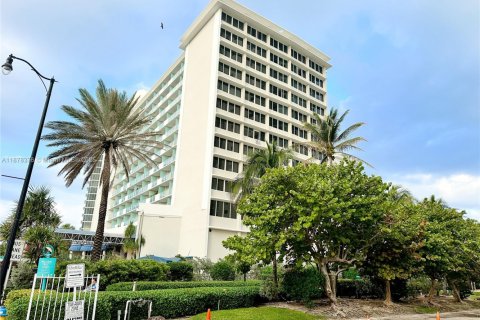 Copropriété à vendre à Sunny Isles Beach, Floride: 39.02 m2 № 1929351 - photo 3