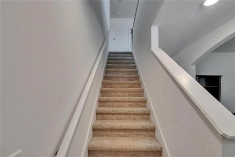 Снять в аренду виллу или дом в Ривервью, Флорида 4 комнаты, 268.39м2, № 1842021 - фото 21