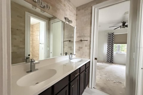 Villa ou maison à vendre à Lady Lake, Floride: 3 chambres, 213.95 m2 № 2410403 - photo 16