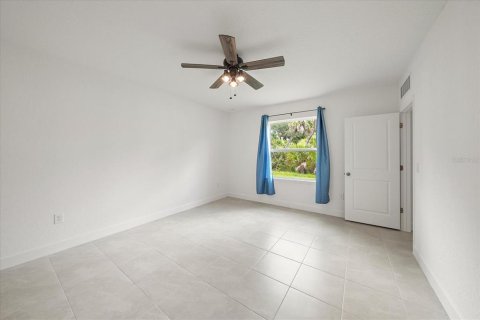 Villa ou maison à vendre à North Port, Floride: 4 chambres, 171.87 m2 № 1910833 - photo 26