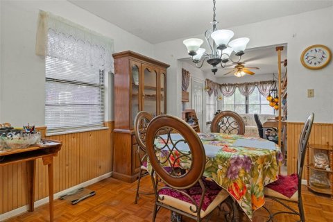 House in Crystal River, Florida 2 bedrooms, 122.91 sq.m. № 1654790 - photo 9