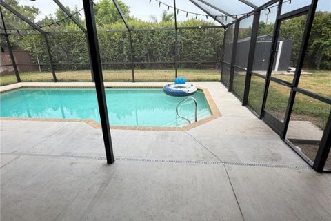 Villa ou maison à vendre à Cape Coral, Floride: 3 chambres, 114.36 m2 № 2398272 - photo 21