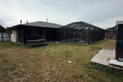 Villa ou maison à vendre à Cape Coral, Floride: 3 chambres, 114.36 m2 № 2398272 - photo 24