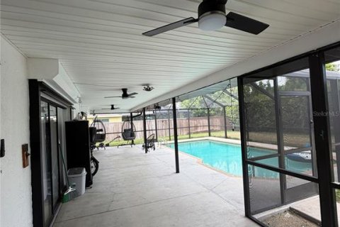 Villa ou maison à vendre à Cape Coral, Floride: 3 chambres, 114.36 m2 № 2398272 - photo 22