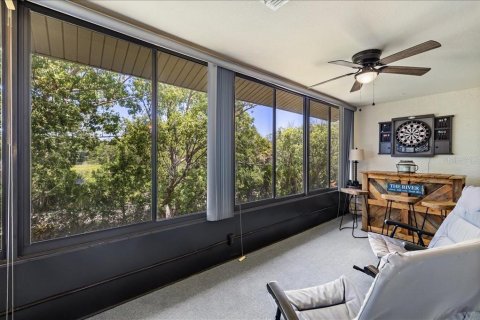 Condo in Weeki Wachee, Florida, 2 bedrooms  № 2195653 - photo 17
