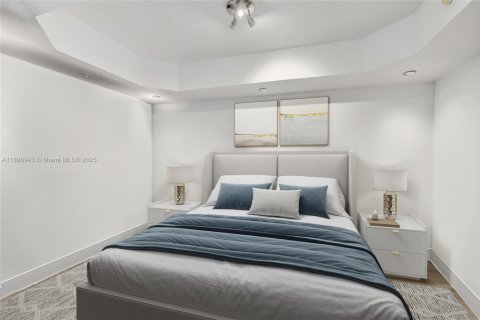 Condo in Hollywood, Florida, 3 bedrooms  № 1944498 - photo 25