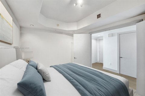 Condo in Hollywood, Florida, 3 bedrooms  № 1944498 - photo 26