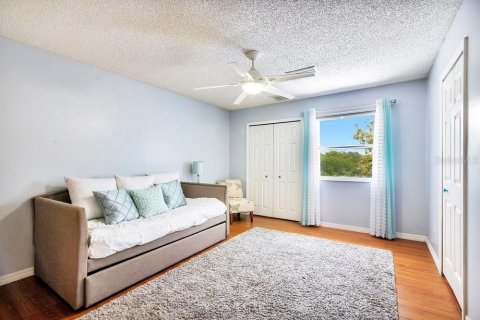 Townhouse in Orlando, Florida 3 bedrooms, 128.76 sq.m. № 2221658 - photo 29