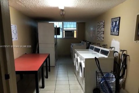 Copropriété à vendre à North Miami Beach, Floride: 1 chambre, 61.13 m2 № 2014744 - photo 22