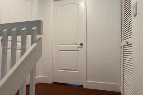 Touwnhouse à vendre à Coconut Creek, Floride: 2 chambres, 105.91 m2 № 1994310 - photo 12