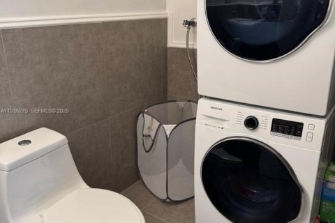 Touwnhouse à vendre à Coconut Creek, Floride: 2 chambres, 105.91 m2 № 1994310 - photo 8